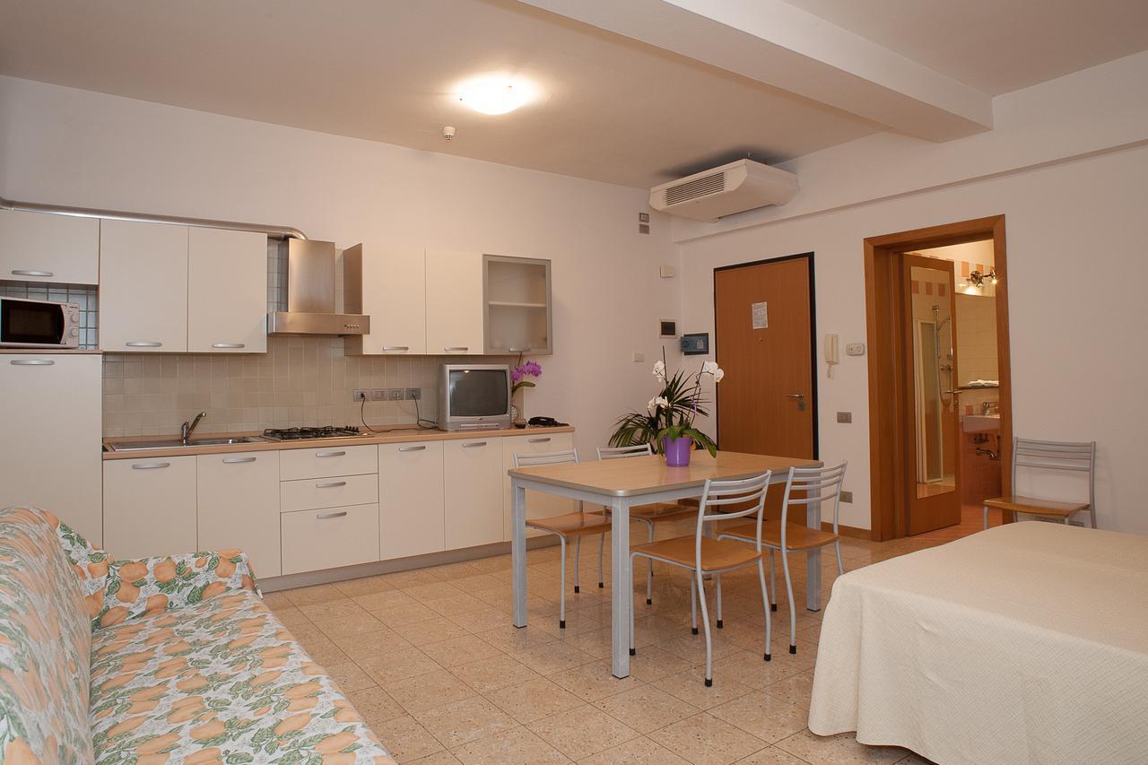 Residence Ca D'Oro Lido di Jesolo Zewnętrze zdjęcie