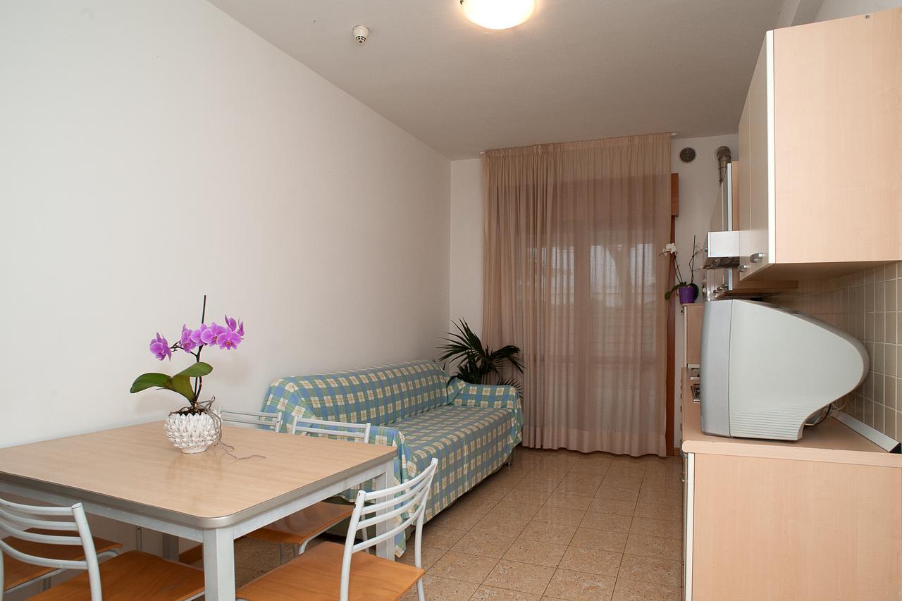 Residence Ca D'Oro Lido di Jesolo Zewnętrze zdjęcie