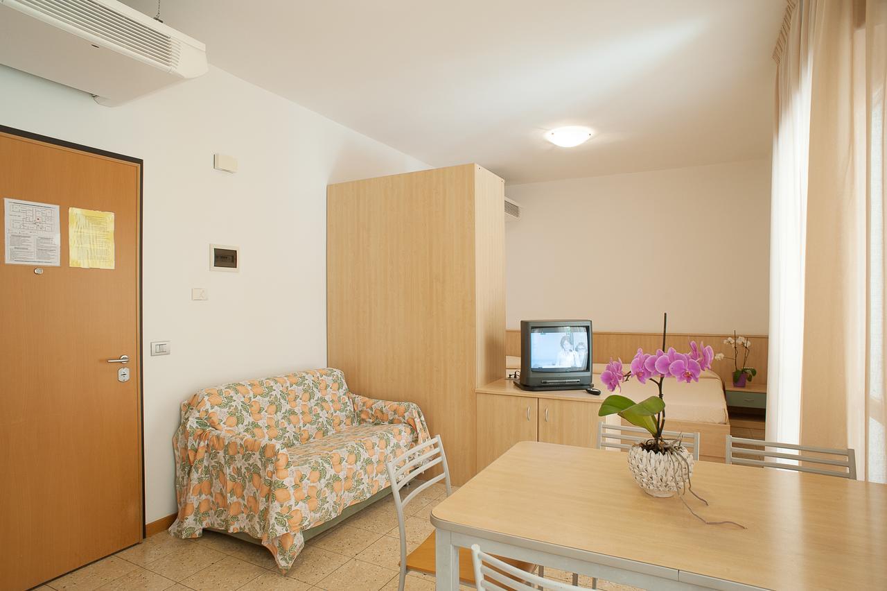 Residence Ca D'Oro Lido di Jesolo Zewnętrze zdjęcie