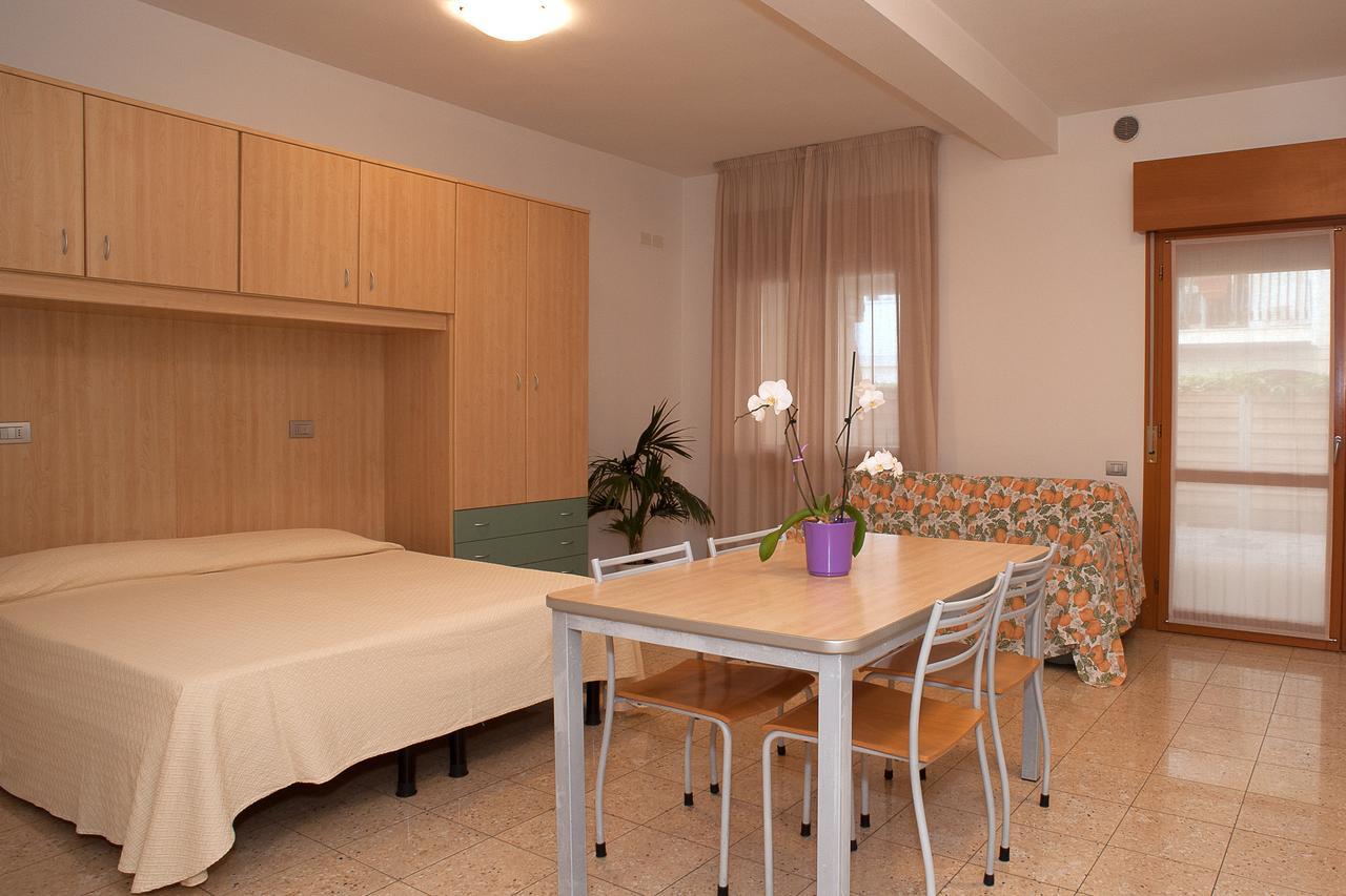 Residence Ca D'Oro Lido di Jesolo Zewnętrze zdjęcie